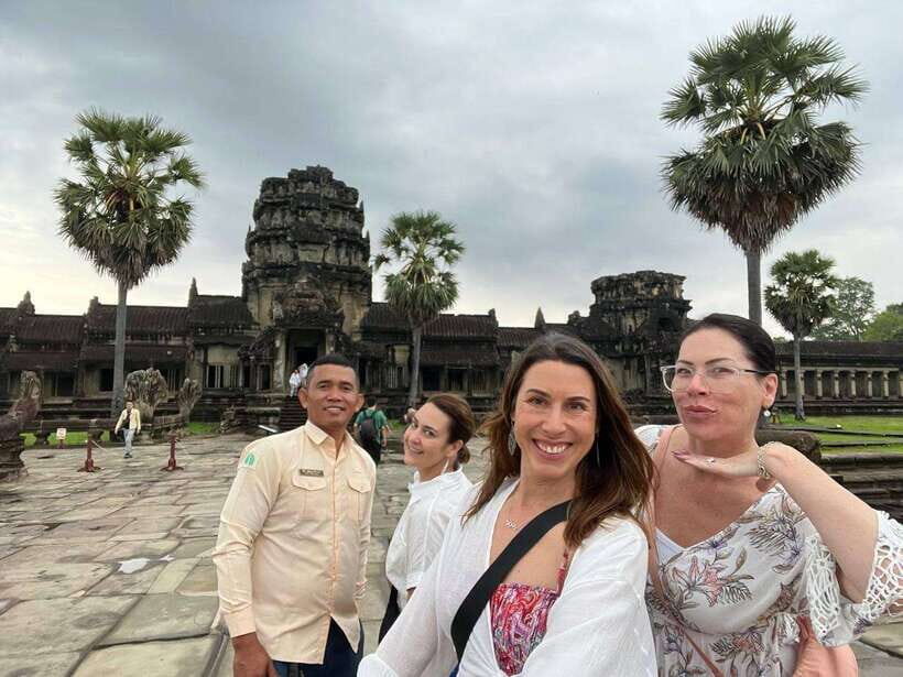 1-Day Angkor Wat Private Tour with Spanish Tour Guide. - Spanish, not just sightseeing: why this guide style matters