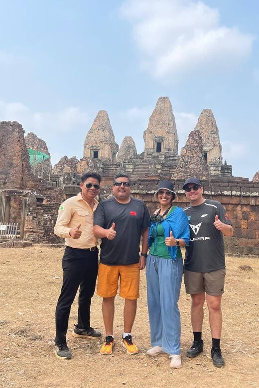1-Day Angkor Wat Private Tour with Spanish Tour Guide. - Royal palace zone: Phimeanakas and the story on the terraces