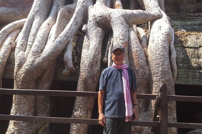 1-Day private Angkor Temple Tour with Sun Rise by Tuk Tuk from Siem Reap - Terraces of Elephants and Leper King: where the carvings tell stories