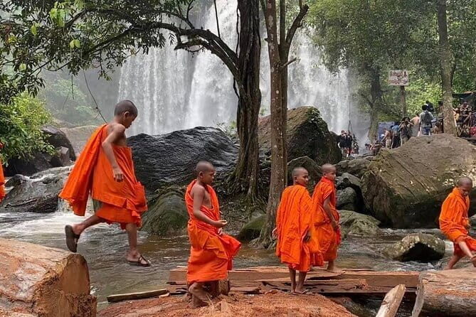 1 day special Tour: Angkor Wat,Bayon,Ta Prohm, Bantey srei and Beng Mealea - Banteay Srei: the Pink Lady temple and its fine carving focus