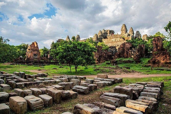 1-Day Tour with Private Transportation and English Speaking Guide - Small details that can make or break your comfort