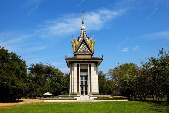 13 Days Private Tour to Cambodia, Angkor Wat and Vietnam - Banteay Srei and Kampong Phluk: pink stone and water-village rhythm