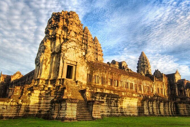 1day private tour to all majestic Temples in Angkor and Sunset - Royal platforms at Angkor Thom: Phimeanakas, Terrace of the Elephants, and the small stops