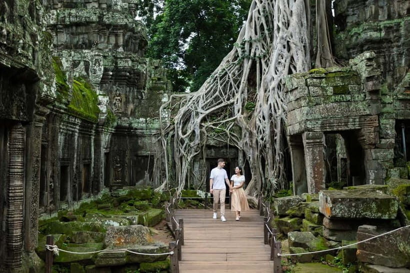 2-Day Angkor Small-Group Tour & Banteay Srei from Siem Reap - Guides and comfort: the small group vibe is real