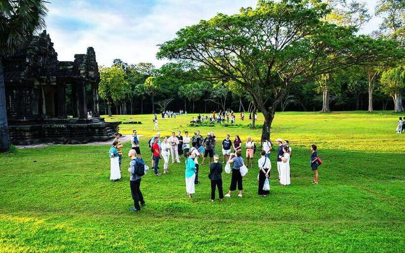 2-Day: Angkor Temple Treasures and Unique Floating Lifestyle - Price and what you still need to budget