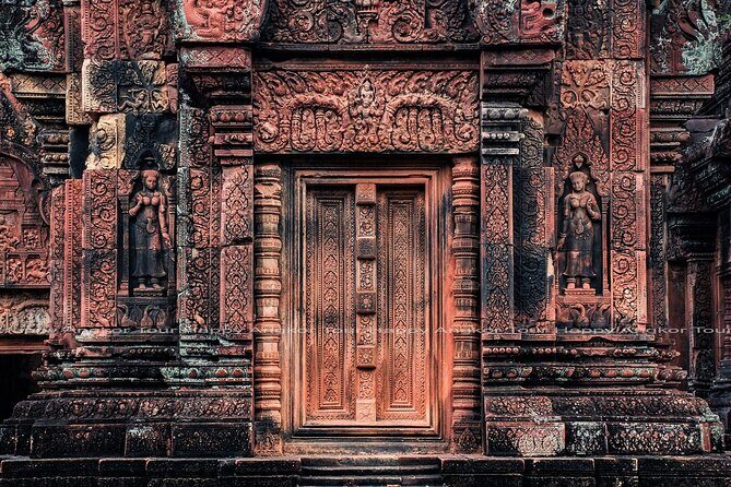 2-Day Angkor Wat, Banteay Srei & Floating Village Kampong Pluk - Ta Nei and the lesser-crowded detour