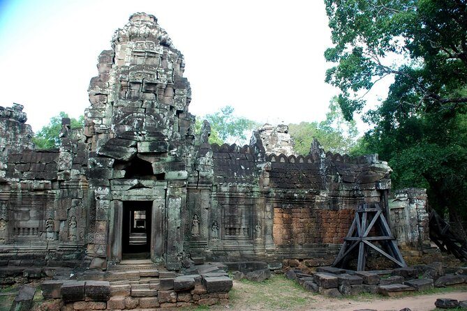 2-Day Angkor Wat & Tonle Sap Tour - Day 2 after breakfast: Prep Rup, Banteay Samre, and Banteay Srei