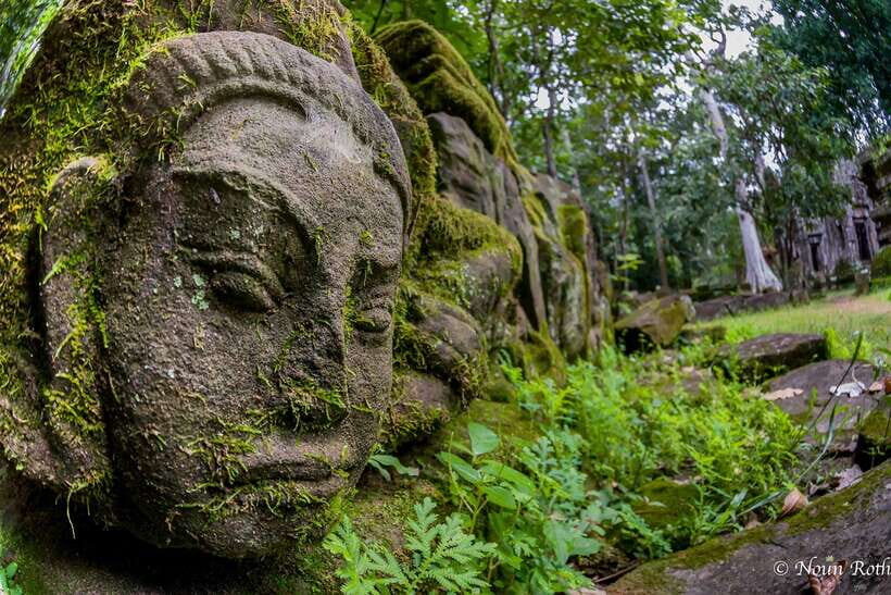 2-Day Angkor Wat With Small, Big Circuit & Banteay Srei Tour - Who should book this Angkor Wat Small & Big Circuit tour
