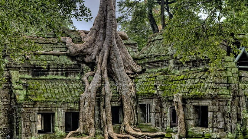 2-Day Angkor Wat With Small, Big Circuit & Banteay Srei Tour - Pace, walking, and what to bring for two temple-heavy days
