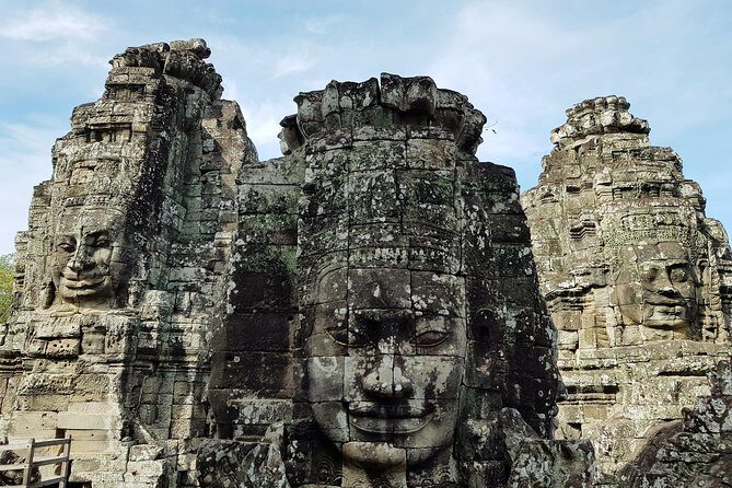 2 Day private tour: Small tour, Big tour, sunrise and sunset,floating village. - Preah Khan: a major stop included in the plan