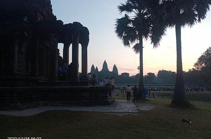 2-Day private Tours in Angkor Wat, Ta Prohm & Kampong Phluk Eco-tourism - Artisans Angkor: Khmer crafts with a social mission