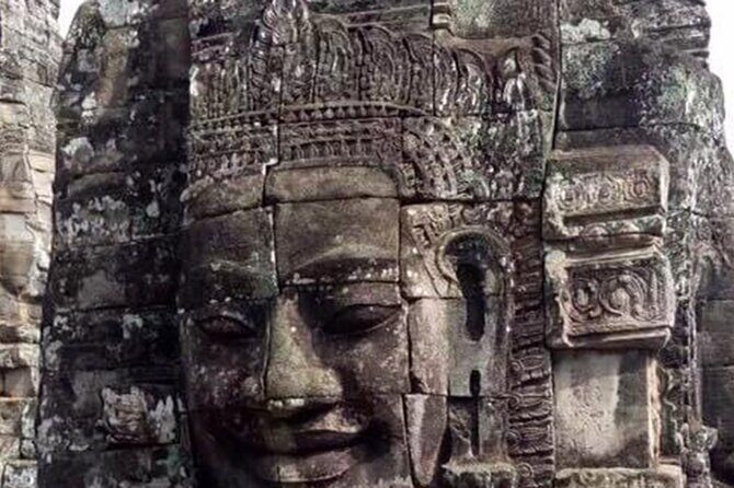 2 Day Small Group Guided Tour Siem Reap Province - Day 1 starts before the city wakes up: Ta Prohm to Angkor Wat