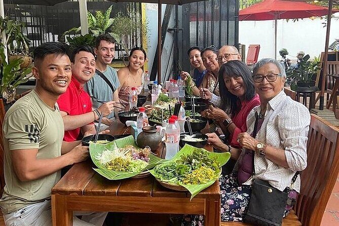 3 Cities Culinary and Cultural Insights - Phnom Penh day: Wat Phnom, Central Market, and the riverside mood