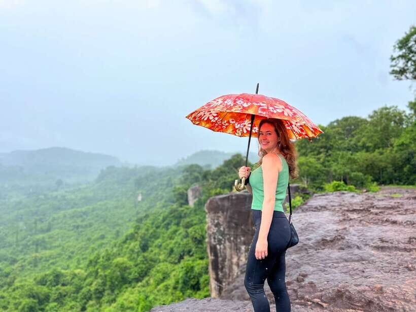 3-Day Angkor Wat Tour with Kulen Mountain & Floating Village - Day 2: Rural Siem Reap Countryside Temples, Lunch Included, Then Banteay Srei