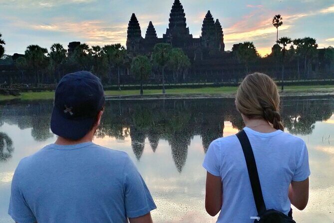 3 Days Private Angkor Tours & Floating Village From Dawn To Dusk - Day 1: Angkor Wat carvings, Ta Prohm film-ruin vibes, and Angkor Thom’s big faces