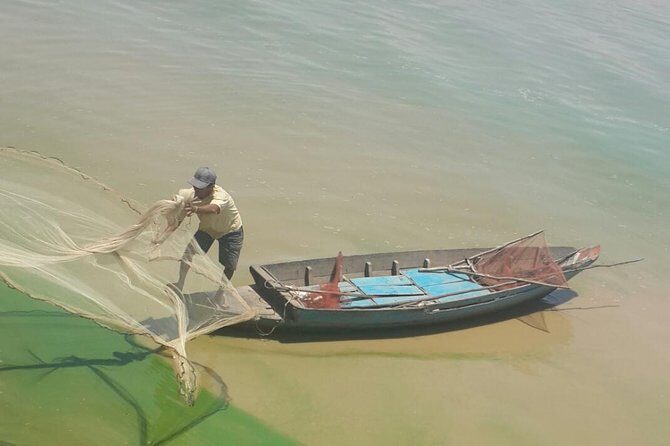 3-Hour Tour of Floating Village - Tonle Sap in Plain Language: Why the Village Moves