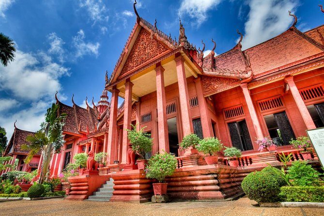 4 Hours Private Phnom Penh National Museum and Royal Palace Tour - Key things you’ll enjoy on this Royal Palace and National Museum tour