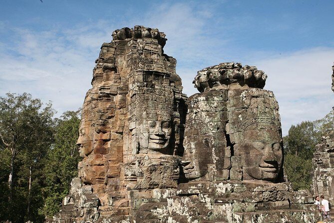 6-Day Private Cambodia Tour to Angkor Wat in Siem Reap and Phnom Penh - Day 4: Khmer Cooking Class at a Local Home, Then a Flight to Phnom Penh