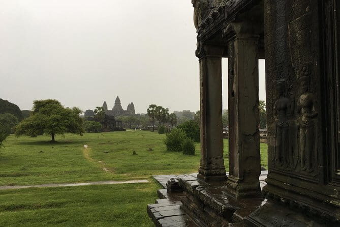A Day Angkor Park Tours - Private English Speaking Tour Guide - Pickup, ride comfort, and the logistics that save your energy
