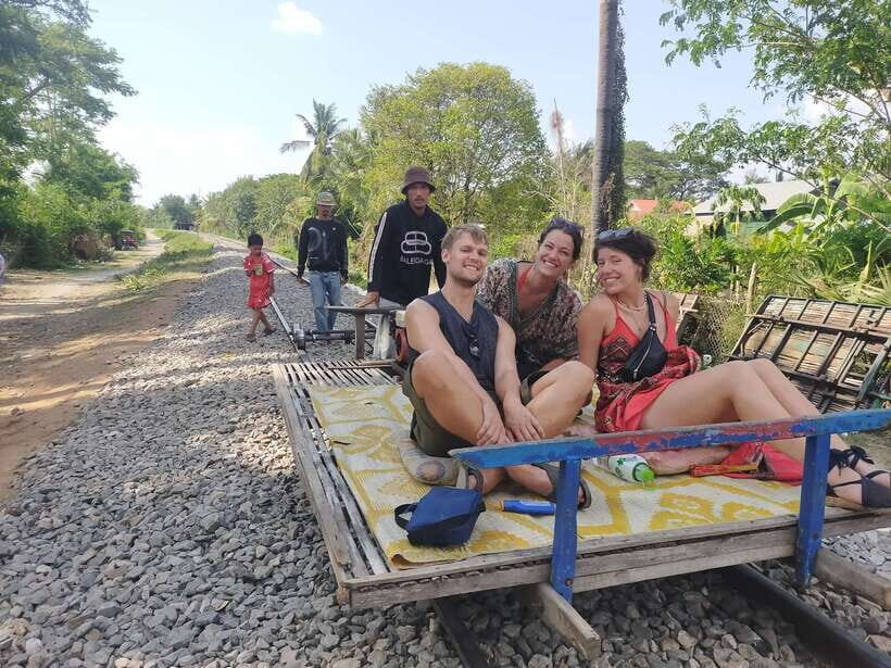 A Day TukTuk Handicrafts Bambootrain Killing&BatCaves,Sunset - Morning pickup at 7:20 and Battambang’s big picture