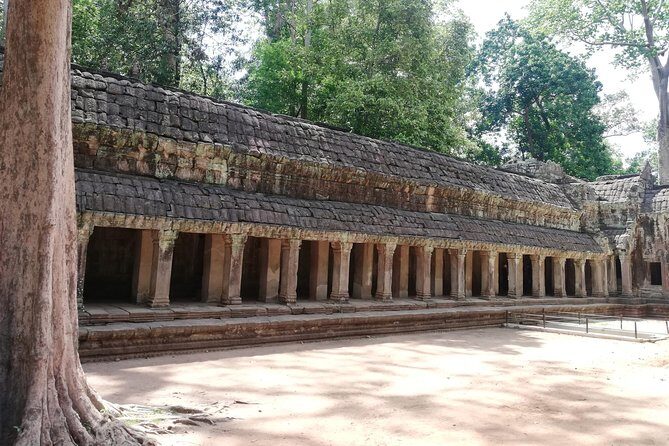 Afternoon Angkor Wat Private Tour with Sunset - Stop 3: Bayon Temple and the faces of Angkor Thom