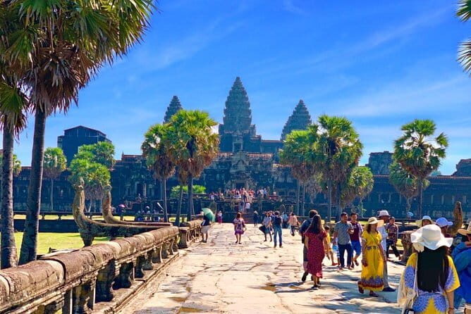 Amazing full day TUKTUK tour - Terrace of the Elephants and Terrace of the Leper King: carvings that reward close looking