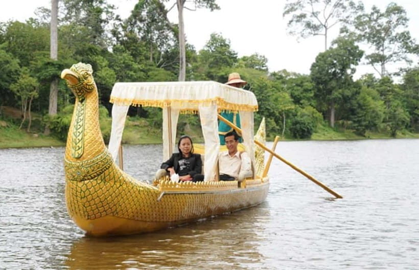 Angkor Bike tour & Gondola Sunset Boat - Alcohol, snacks, and the practical side of comfort
