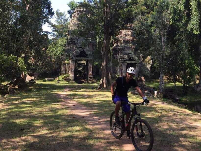 Angkor Cycling Tour - Ta Nie Temple to Jayatataka Baray: Quiet Forest + Animal Spotting
