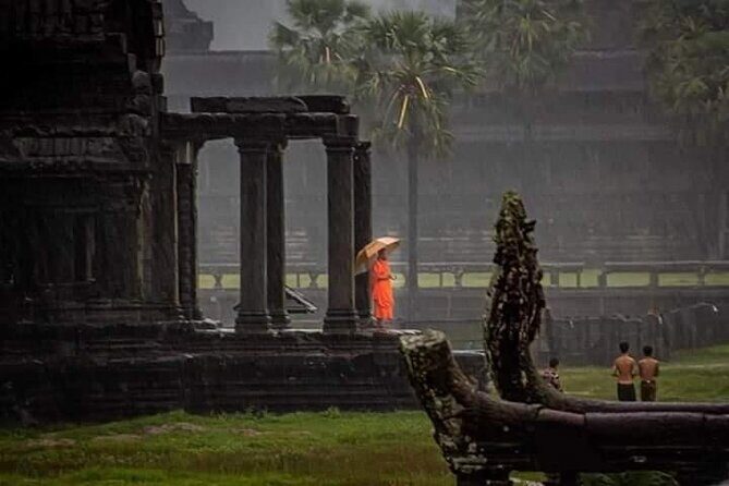 Angkor Full Day Tour All The Main Temples - Srah Srang Lunch Break: A Royal Bath Setting for Real Rest