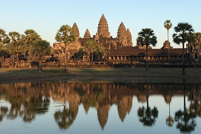 Angkor Jeep Tour with Sunset & Sunrise - Banteay Srei’s pink sandstone: fine carving you can actually appreciate