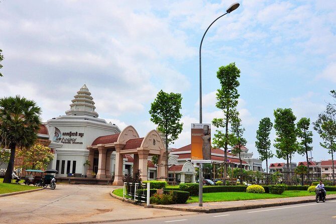Angkor National Museum with transport - Inside the Angkor National Museum: Khmer Art and a Story You Can Follow