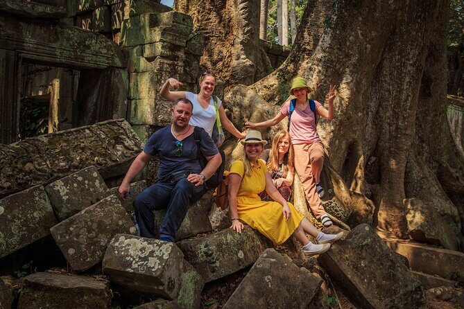 Angkor Sunrise Small Group Tour Inclusive Breakfast and lunch - Private-tour perks: your pace, your photos, your group
