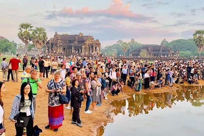 Angkor Temple Sunrise Half Day Tour - Srah Srang and breakfast rhythm: a useful reset, not a free meal