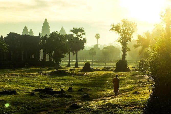 Angkor Wat & Banteay Srei 1-Day Tour - Comfort, dress code, and timing tips that really help