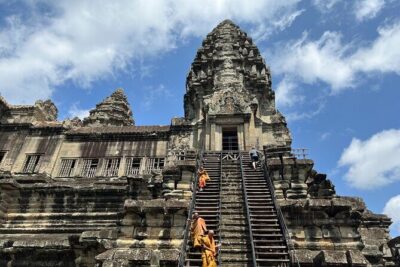 Angkor Wat Bike Tour with Lunch Included - Bikes, safety, and the terrain you’ll cover