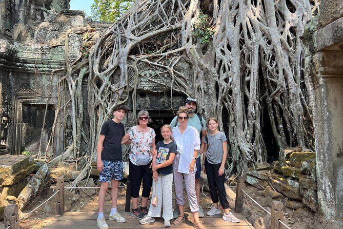 Angkor Wat Bike Tour with Lunch Included - Group size and the guide experience: small is better in Angkor