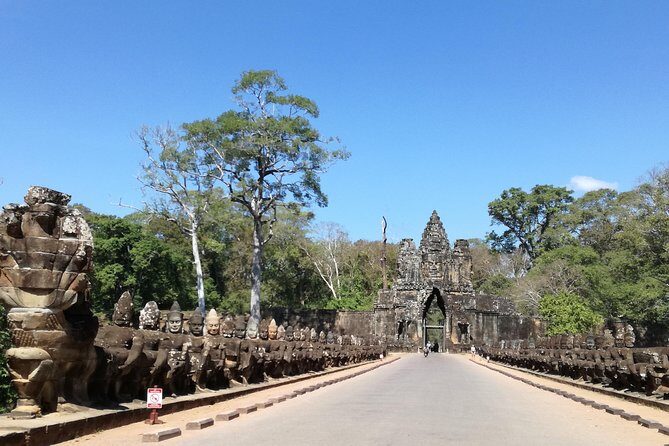 Angkor Wat & Floating Village 3-Day Private Tour - Day 1 at Angkor: Ta Prohm, Angkor Thom, and Angkor Wat Without the Whiplash