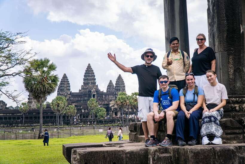 Angkor Wat: Guided Vespa Tour / Tuk Tuk or Car - Getting Started in Krong Siem Reap: Smooth Pickup and a Real Day Plan