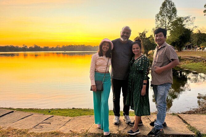 Angkor Wat Private One Day tour including sunrise & Banteay Srey - Banteay Srey: Pink Stone Carvings and a Perfect 1-Hour Break