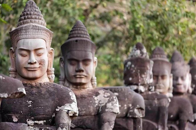 Angkor Wat Small-Group Exploration with Expert Guide - Angkor highlights in one long, well-paced day