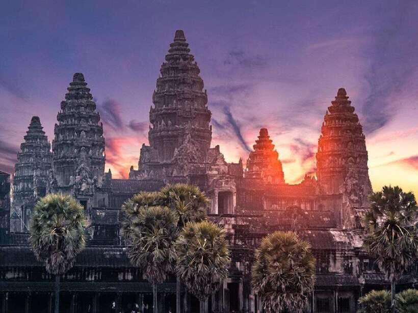 Angkor Wat Small Tour Sunrise With Private Tuk Tuk - Key things to know before you go