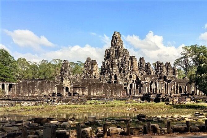 Angkor Wat Sunrise, Ta Promh, Banteay Srei, Bayon Private Tour - Angkor Thom: Gates, Terraces, and the Big-Cosmos Feeling