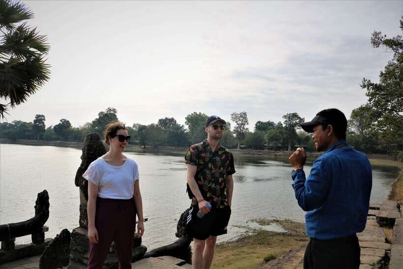 Angkor Wat: Tuk Tuk and Walking Tour - Ta Prohm jungle ruins: maze paths and forest tracks