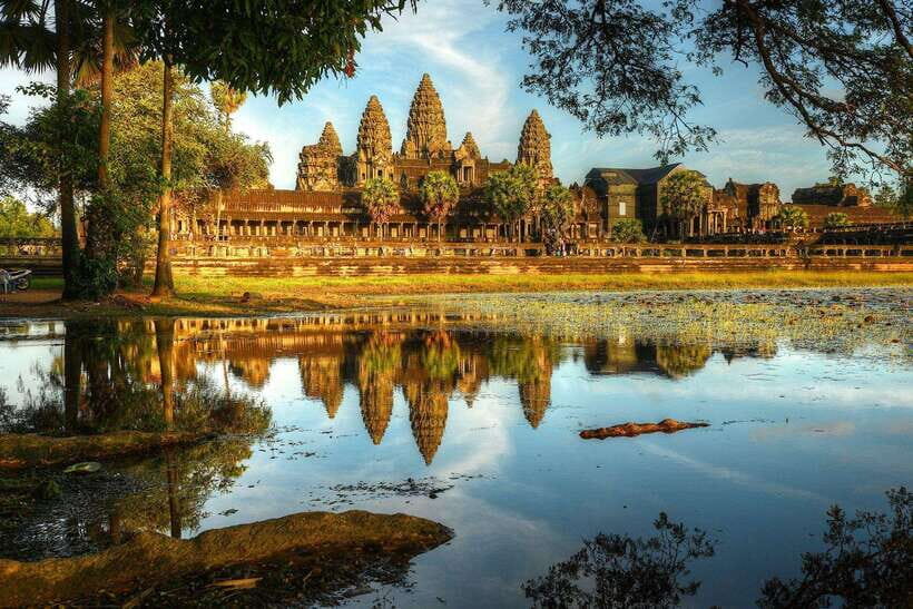 Angkor Zipline and Temple Tour with Sunset - The full day at a glance: an early start, then temple to sunset