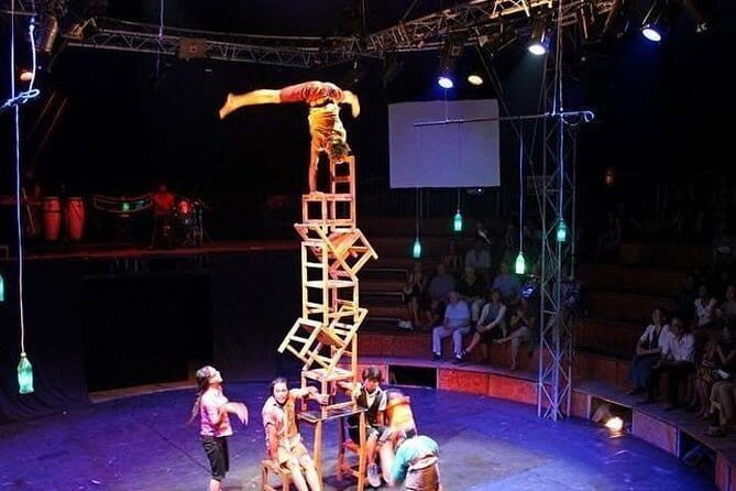 Apsara Dance Performance Including Buffet Dinner and Hotel Pickup - Should you book this Apsara dance + dinner?