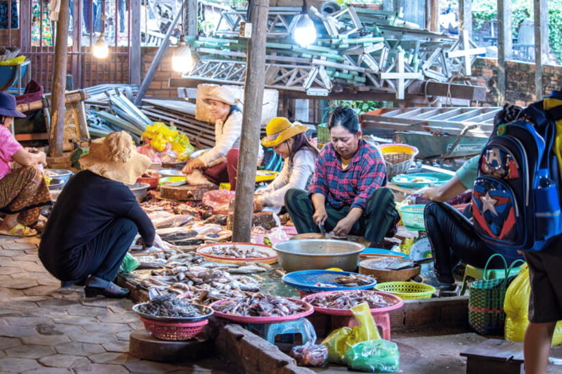 Authentic Siem Reap: Tuk Tuk Countryside and Sunset Tour - Rice Wine Distillation in the Countryside: The Circular Life Lesson