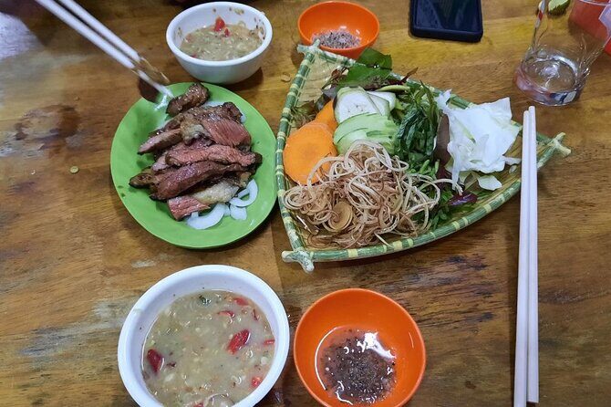 Authentic Walking Food Tour with Local Guide - What $39 buys: value in tastings, guide time, and included water