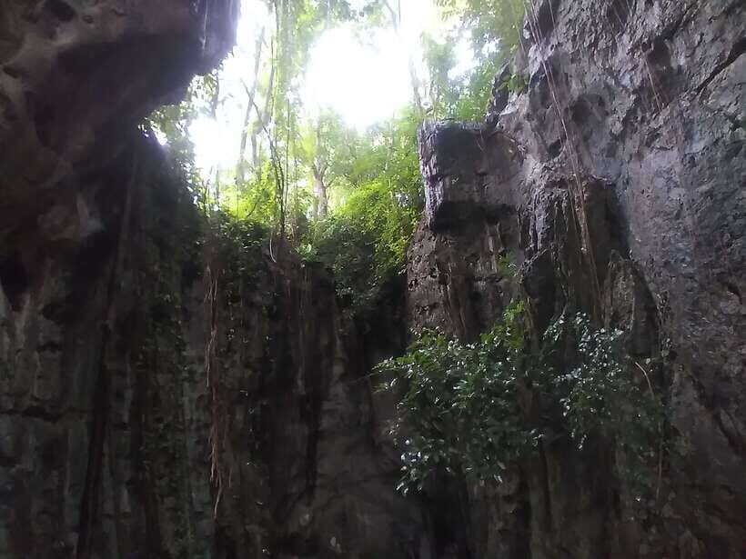 Bamboo train. Phnom Sampove cave. Bat cave and Banan Temple - Bamboo train ride and Watko Village: start the day right