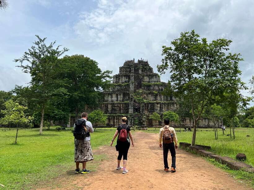 Banteay Srei, Beng Mealea & Koh Ker Small-Group Tour - Beng Mealea: the jungle temple where the forest writes back