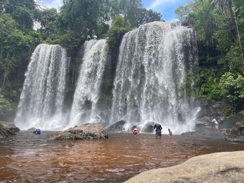 Banteay Srei, Kulen Waterfall & Beng Mealea Small-Group Tour - Beng Mealea: a 12th-century jungle temple you walk through